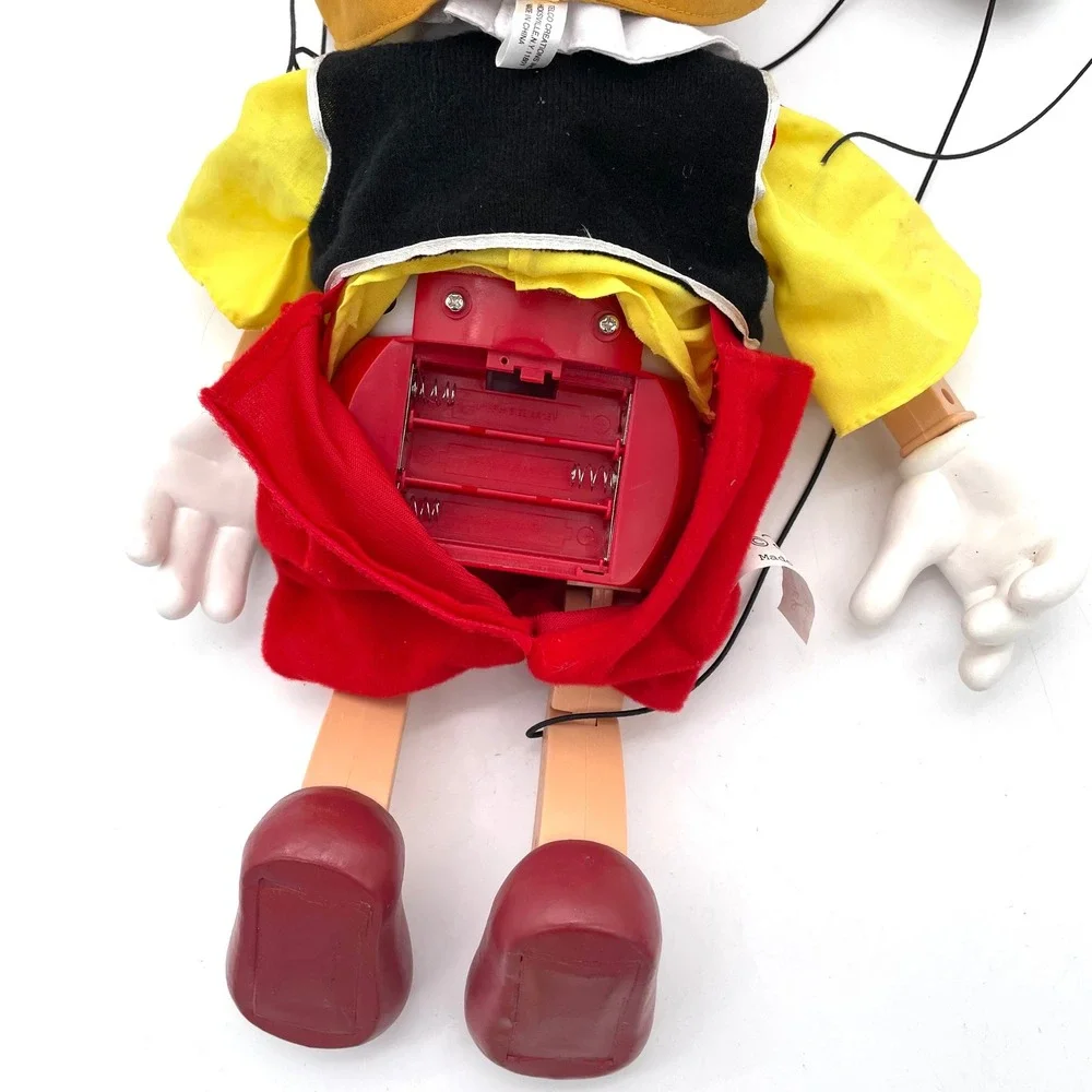 Disney Pinocchio Marionette Puppet Vintage Red Yellow Good Moving Mouth